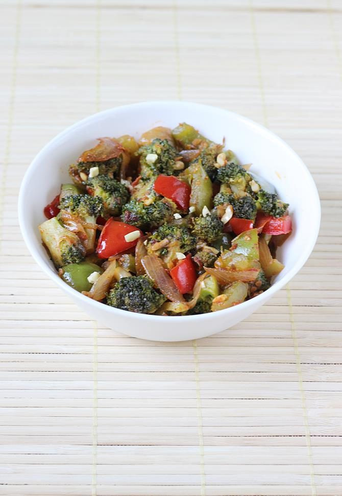 Broccoli Indian Recipe
 Broccoli curry recipe