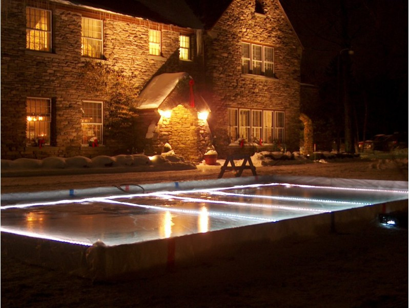 Building A Backyard Ice Rink
 Tips for Building a Backyard Ice Rink