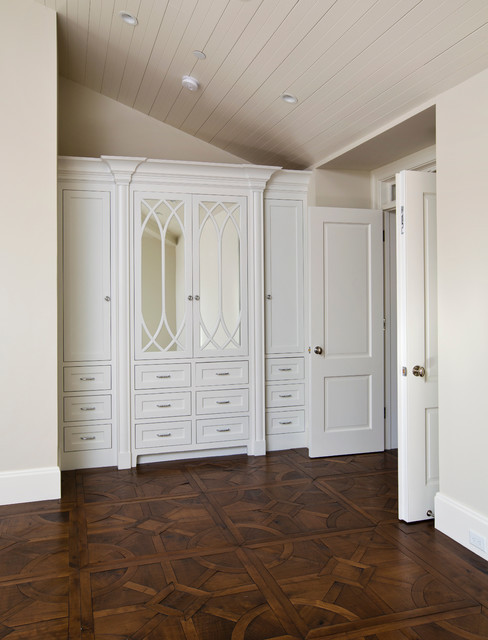 Built In Bedroom Cabinetry
 Painted Built in Cabinets Traditional Bedroom san