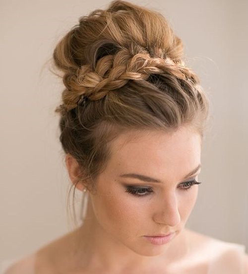 Bun Hairstyles For Prom
 40 Most Delightful Prom Updos for Long Hair in 2017