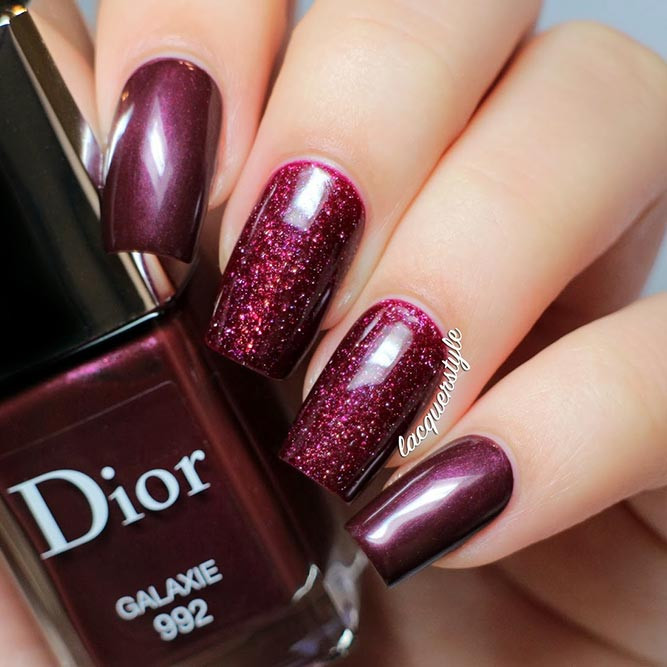 Burgundy Glitter Nails
 27 Reasons To Adore Burgundy Nails