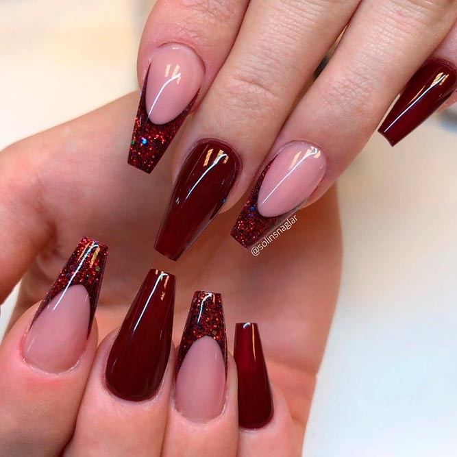 Burgundy Glitter Nails
 Magnetic And Trendy Burgundy Nails Ideas