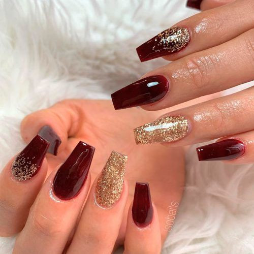 Burgundy Glitter Nails
 45 Newest Burgundy Nails Designs You Should Definitely Try