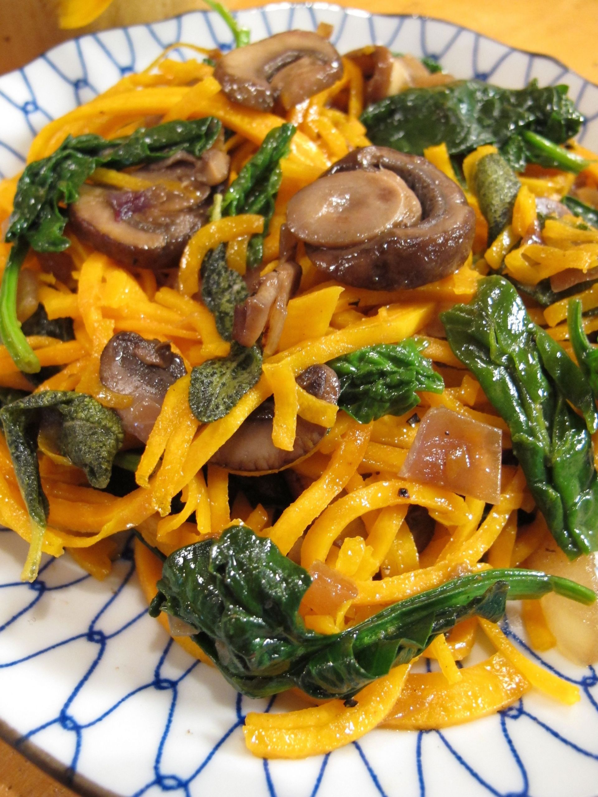 Butternut Squash Noodles Paleo
 Butternut Squash Noodles with Spinach and Mushrooms Paleo