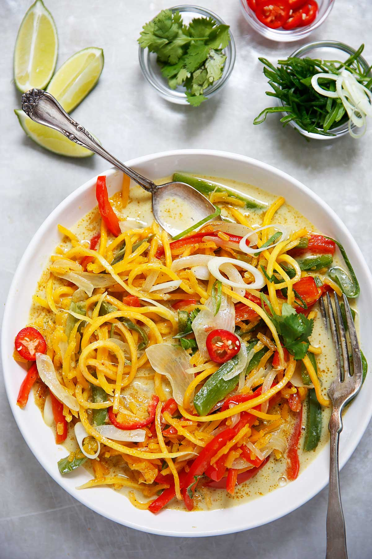 Butternut Squash Noodles Paleo
 Curry Butternut Squash Noodles Lexi s Clean Kitchen