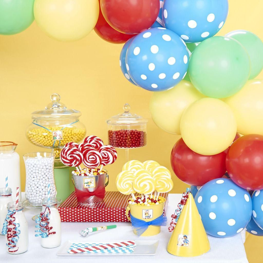 Caillou Birthday Party Ideas
 Caillou Birthday Decorations With images