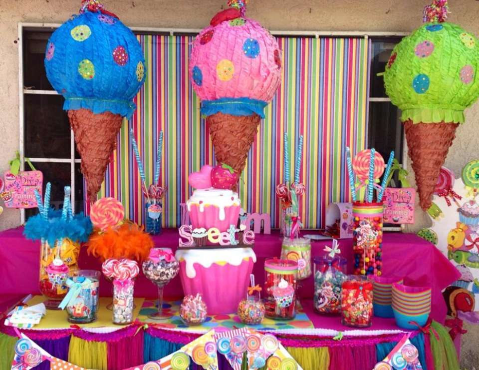 Candyland Birthday Decorations
 Diy Candyland Decorations 21 Gallery Home Art Decor