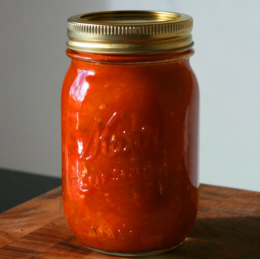 Canning Tomato Sauce
 Crock Pot Tomato Sauce with Fresh Tomatoes