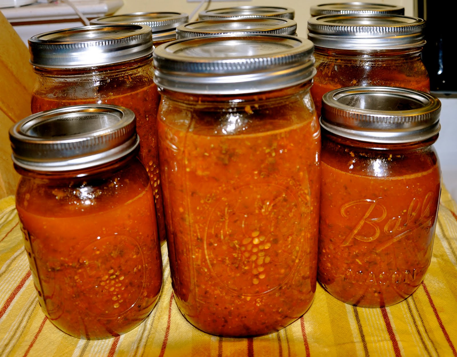 Canning Tomato Sauce
 Green Shutter Water Bath Canning Tomato Sauce