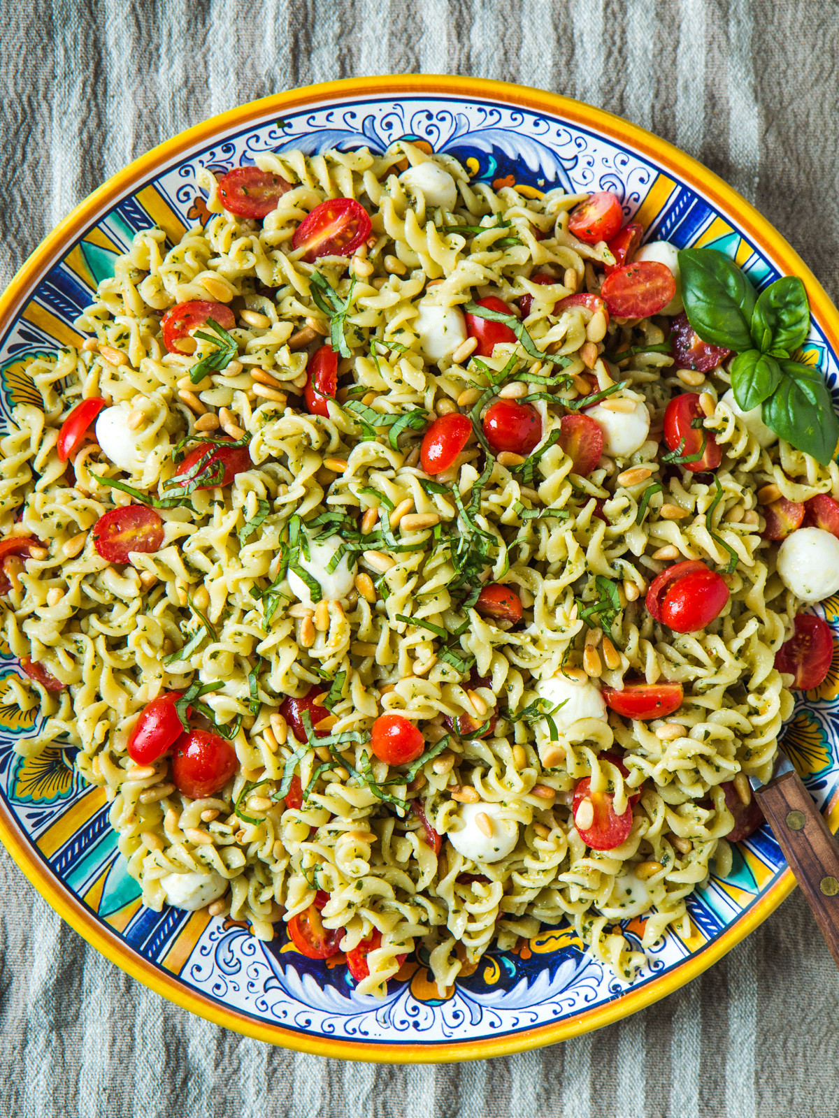 Caprese Pesto Pasta Salad
 Caprese Pasta Salad & 8 Tips for Perfect Pesto Pasta