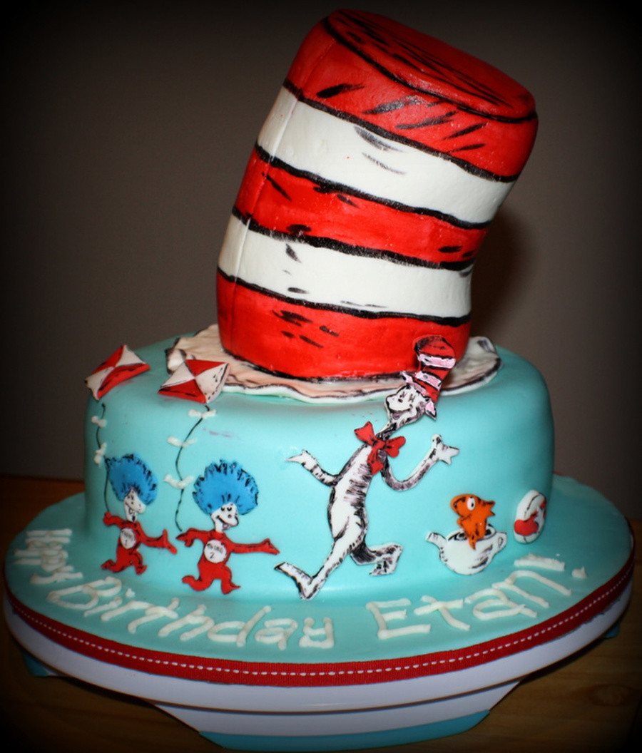 Cat In The Hat Birthday Cake
 Cat In The Hat CakeCentral