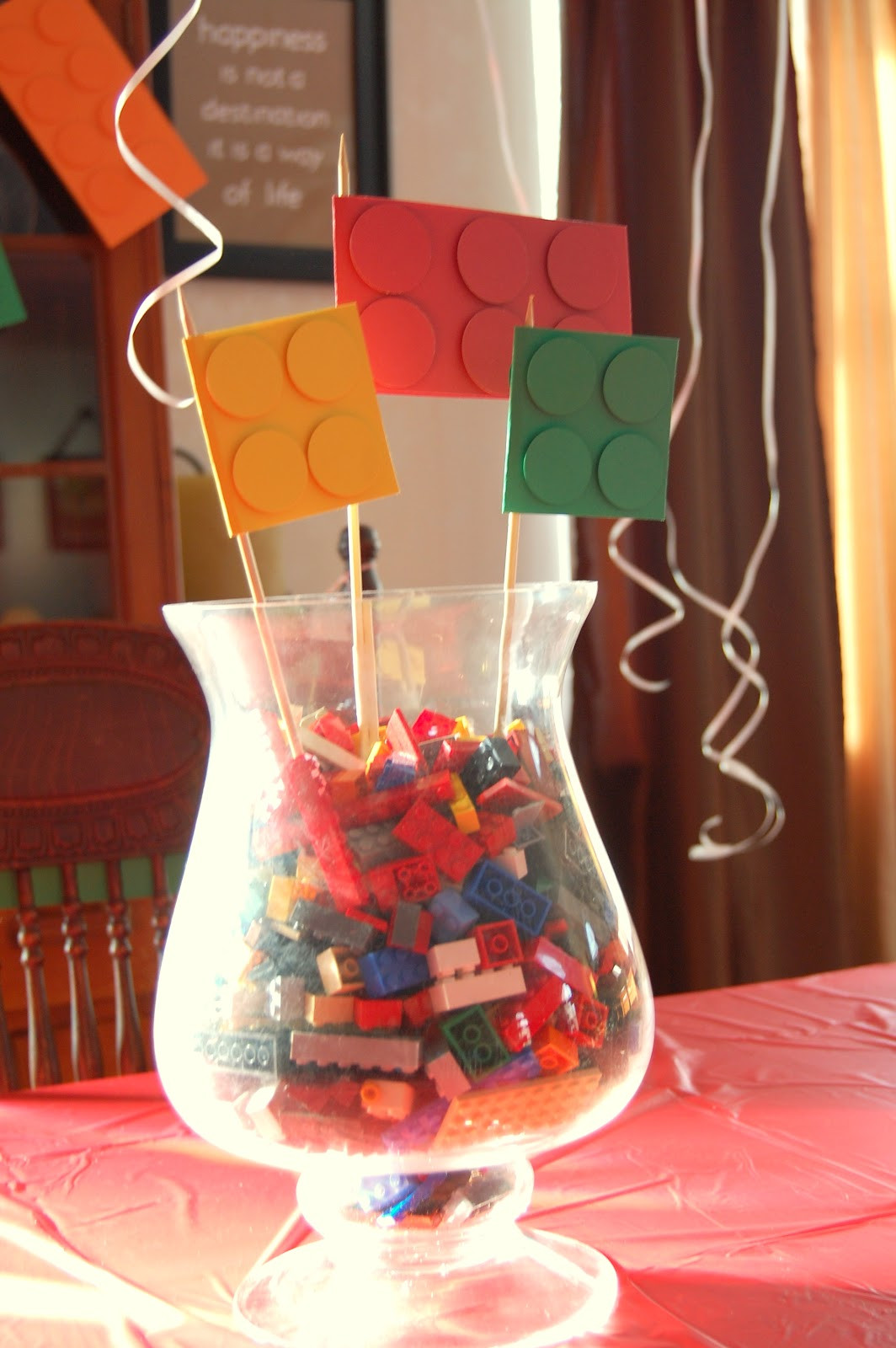 Centerpieces For Birthday Party
 Ideas for Scrapbookers Lego Party Decorations