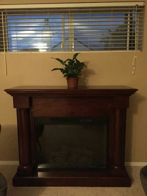 Charm Glow Electric Fireplace
 letgo Charmglow Electric Fireplace Gr in San Jose CA