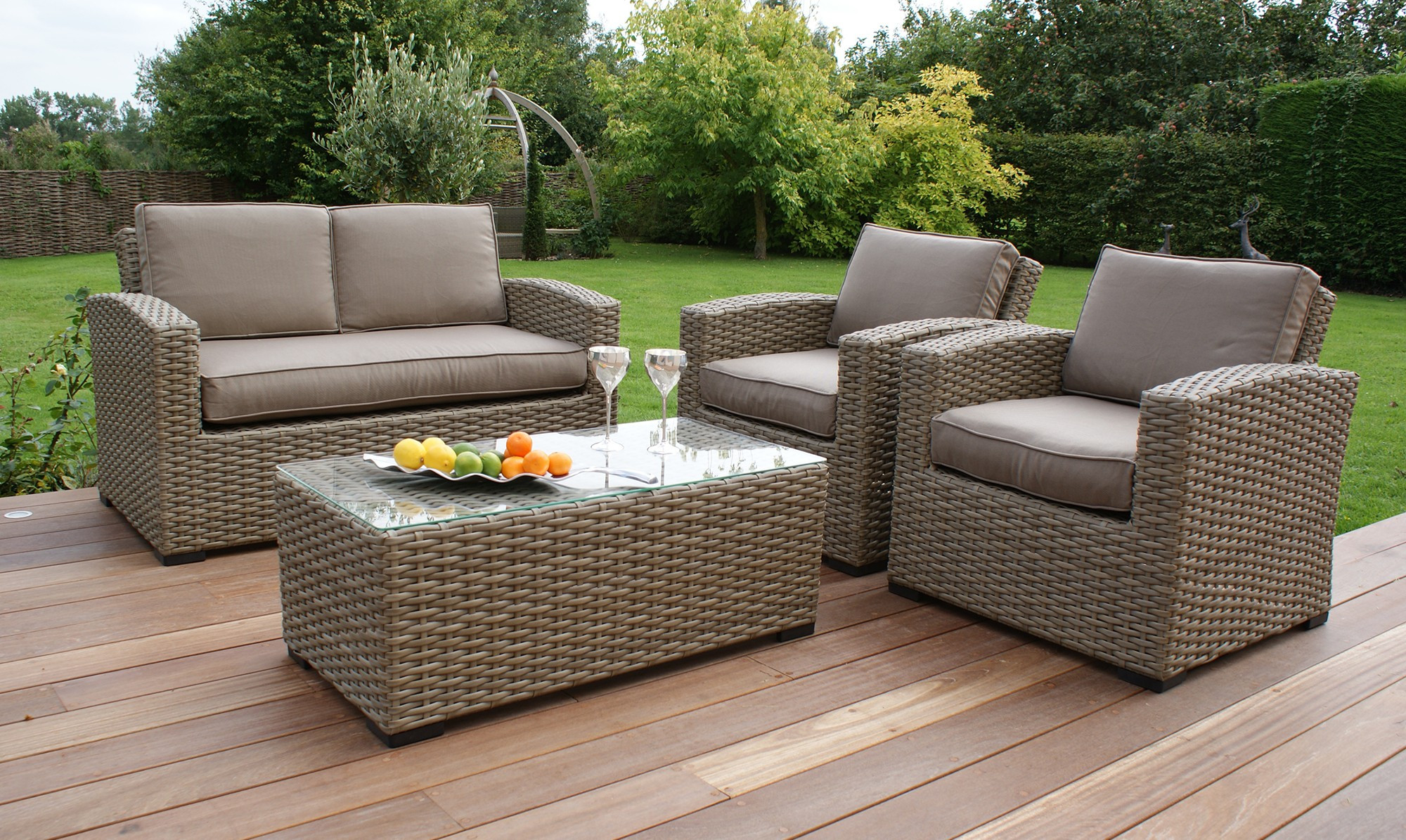 Cheap Backyard Furniture
 Tips for ing rattan garden furniture that will last