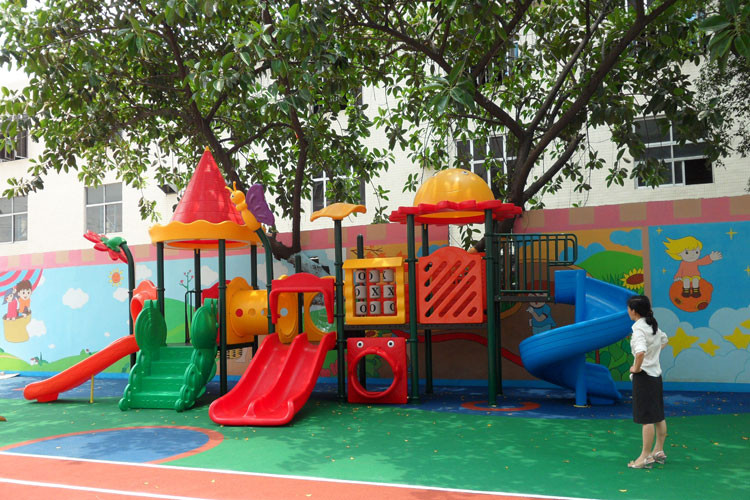 Cheap Backyard Playground
 Project of 2 To 12 Years old Kids Playground Equipment