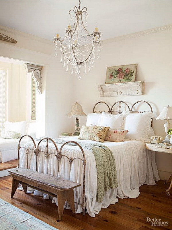 Chic Bedroom Decor
 30 Cool Shabby Chic Bedroom Decorating Ideas For