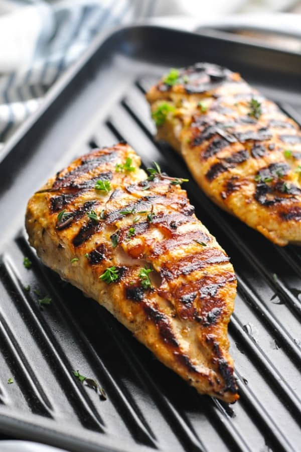 Chicken Breasts On Grill
 Garlic and Herb Grilled Chicken Breast The Seasoned Mom