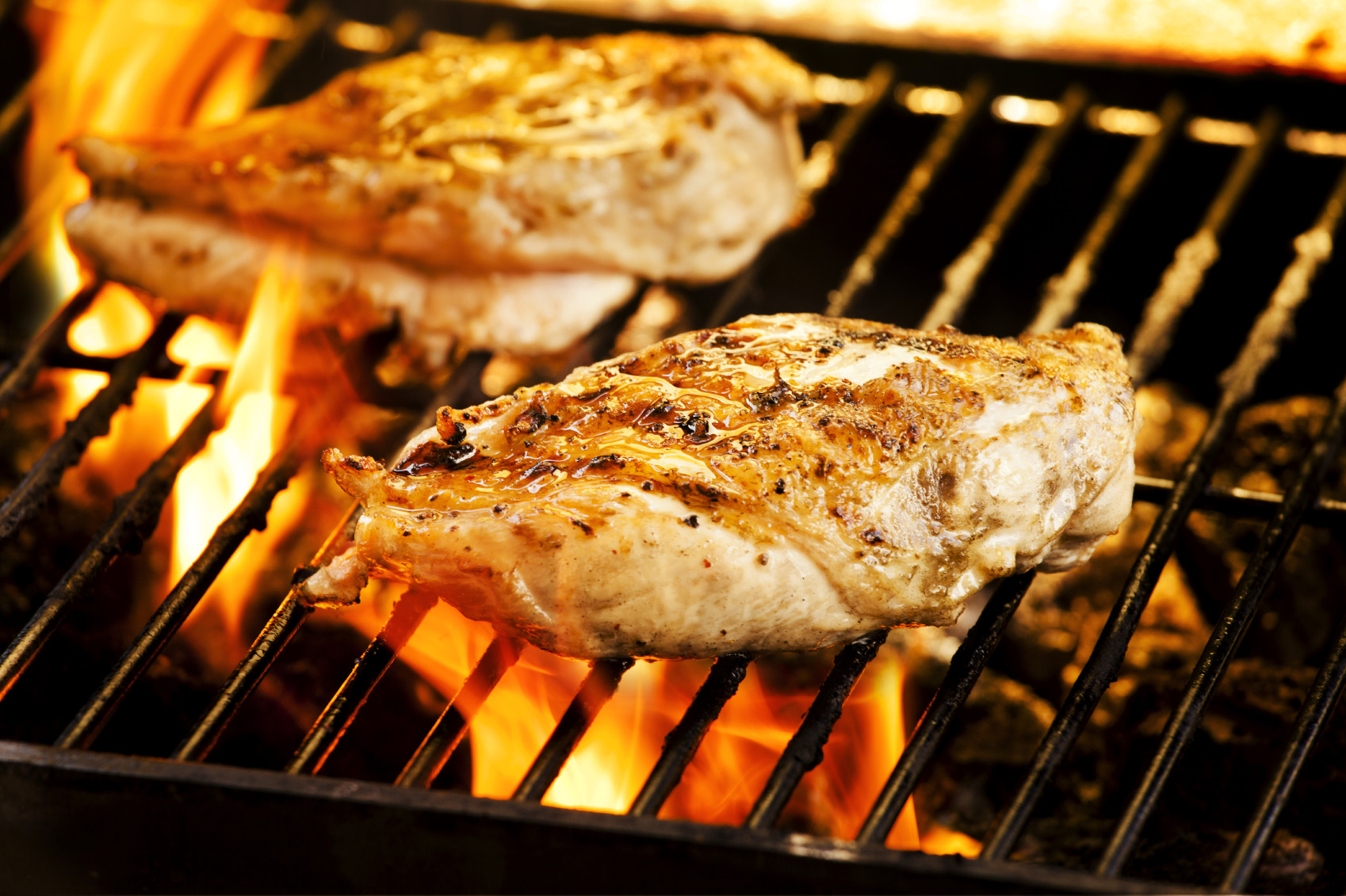 Chicken Breasts On Grill
 Buttery Garlic Grilled Chicken Breast Recipe