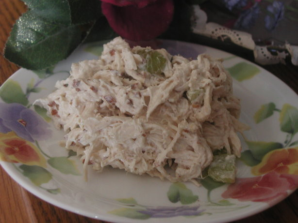 Chicken Salad With Grapes Recipe Paula Deen
 Paula Deens Pecan Chicken Salad Recipe Food