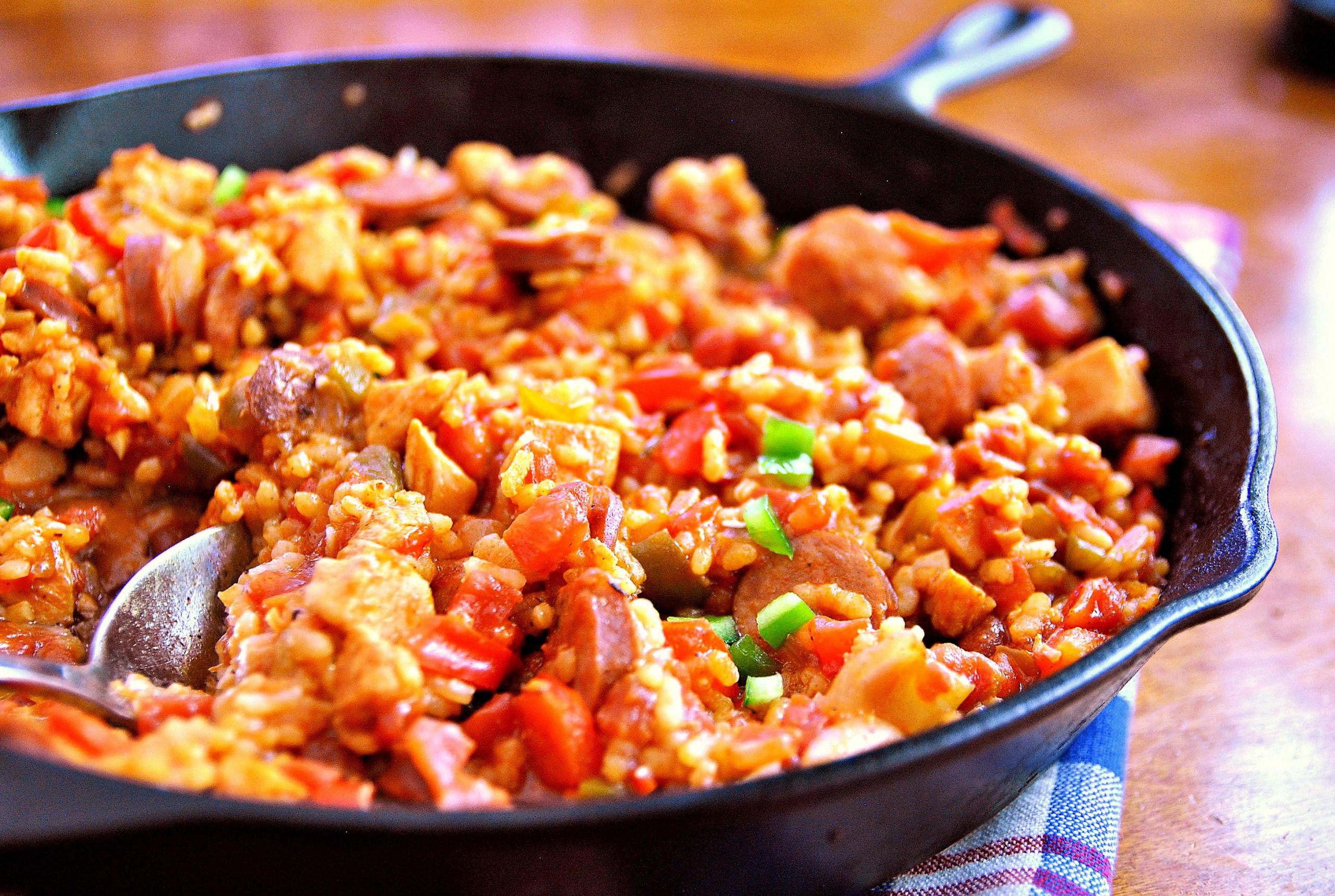 Chicken Sausage Jambalya
 Let s eat Easy Chicken Jambalaya