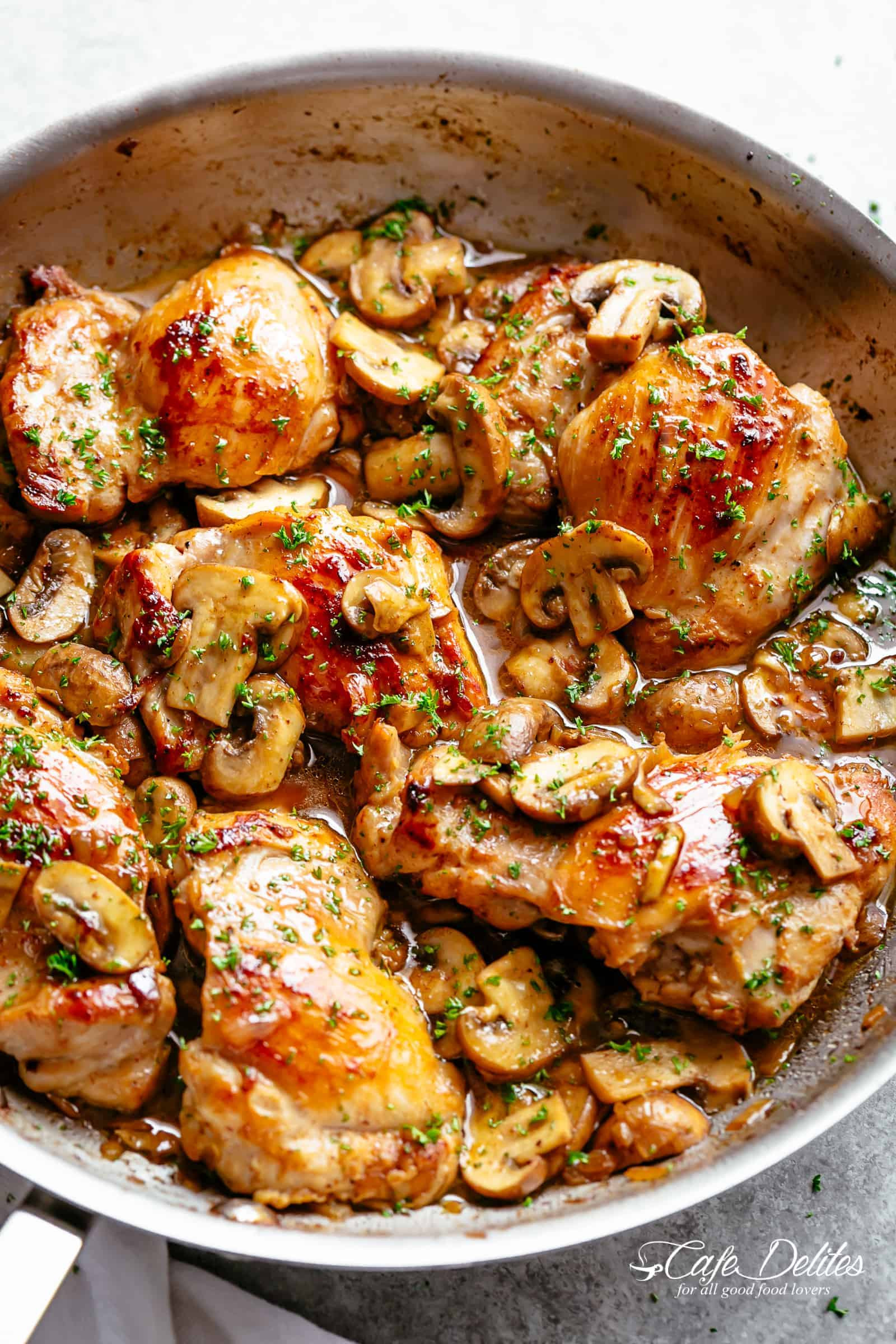 Chicken Thighs Mushroom
 Garlic Mushroom Chicken Thighs Cafe Delites