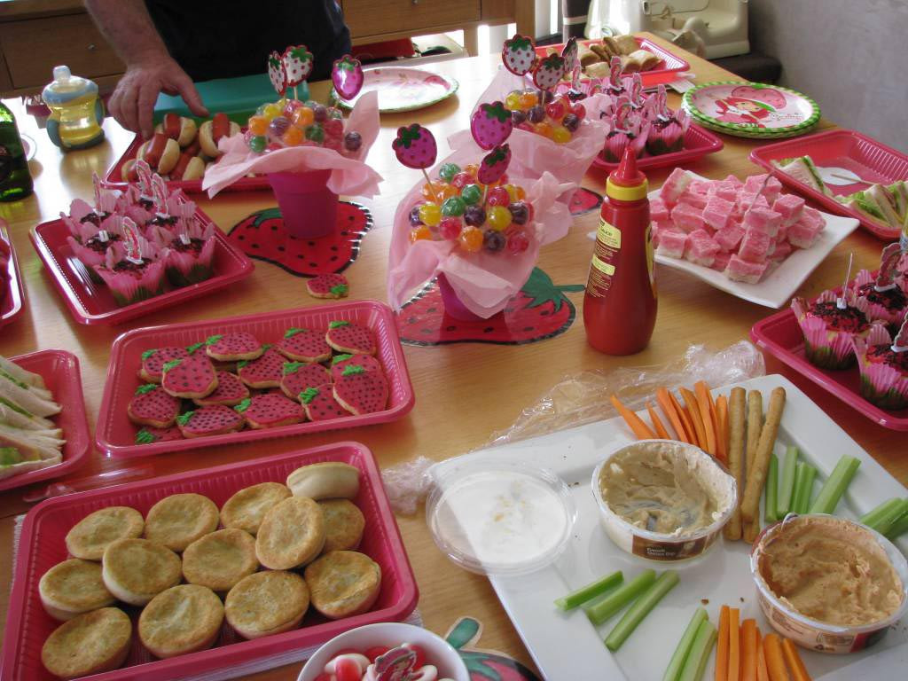 Children Birthday Party Food Ideas
 Kids Party Food is Essential When it es to Having Real