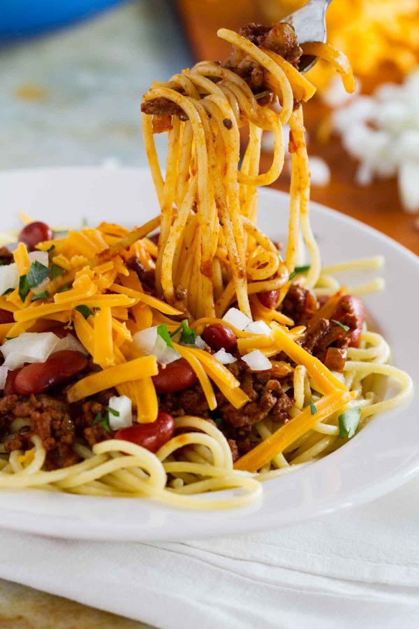 Chili On Spaghetti
 Traditional Cincinnati Chili Recipe with Spaghetti Taste