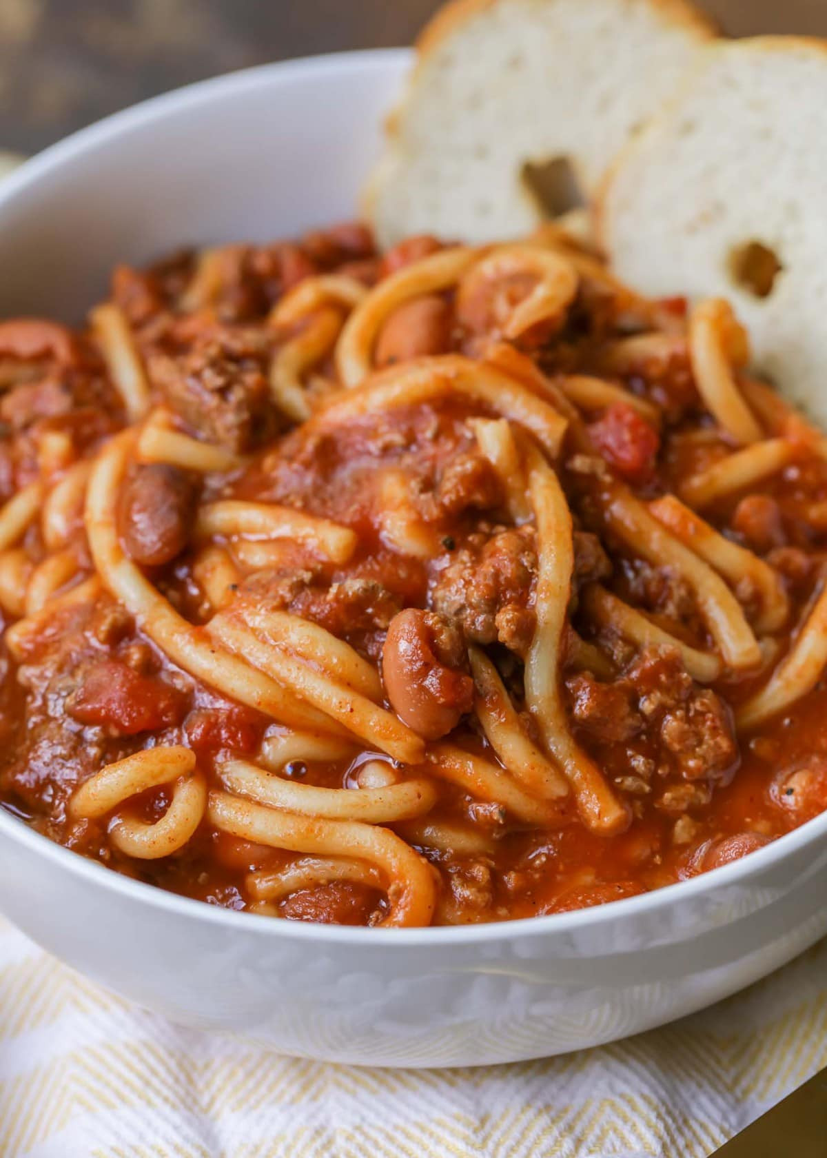 Chili On Spaghetti
 Chili Spaghetti Two of Your Favorite Recipes in e Lil