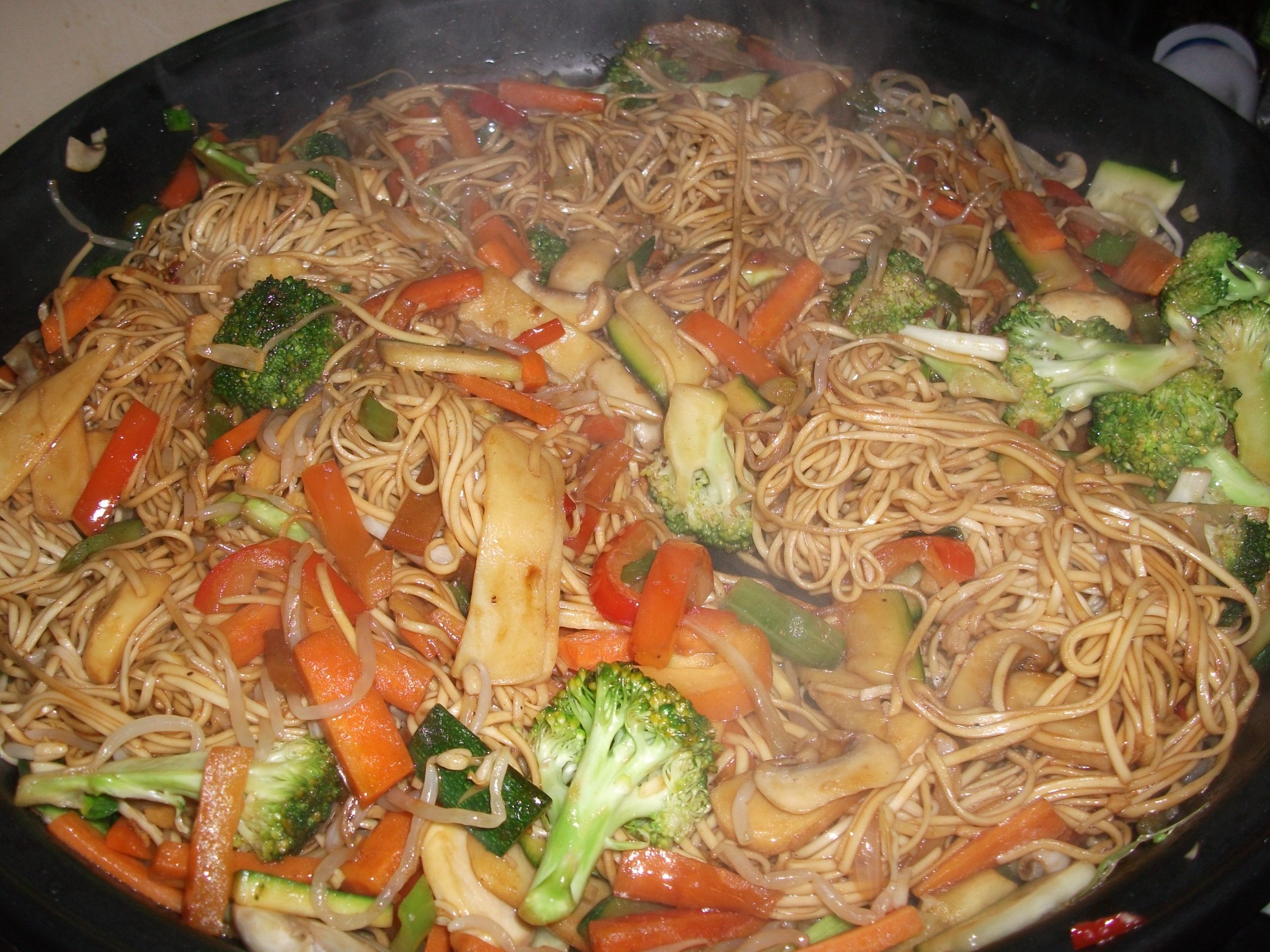Chinese Chow Mein Recipes
 Ve able Chow Mein recipe