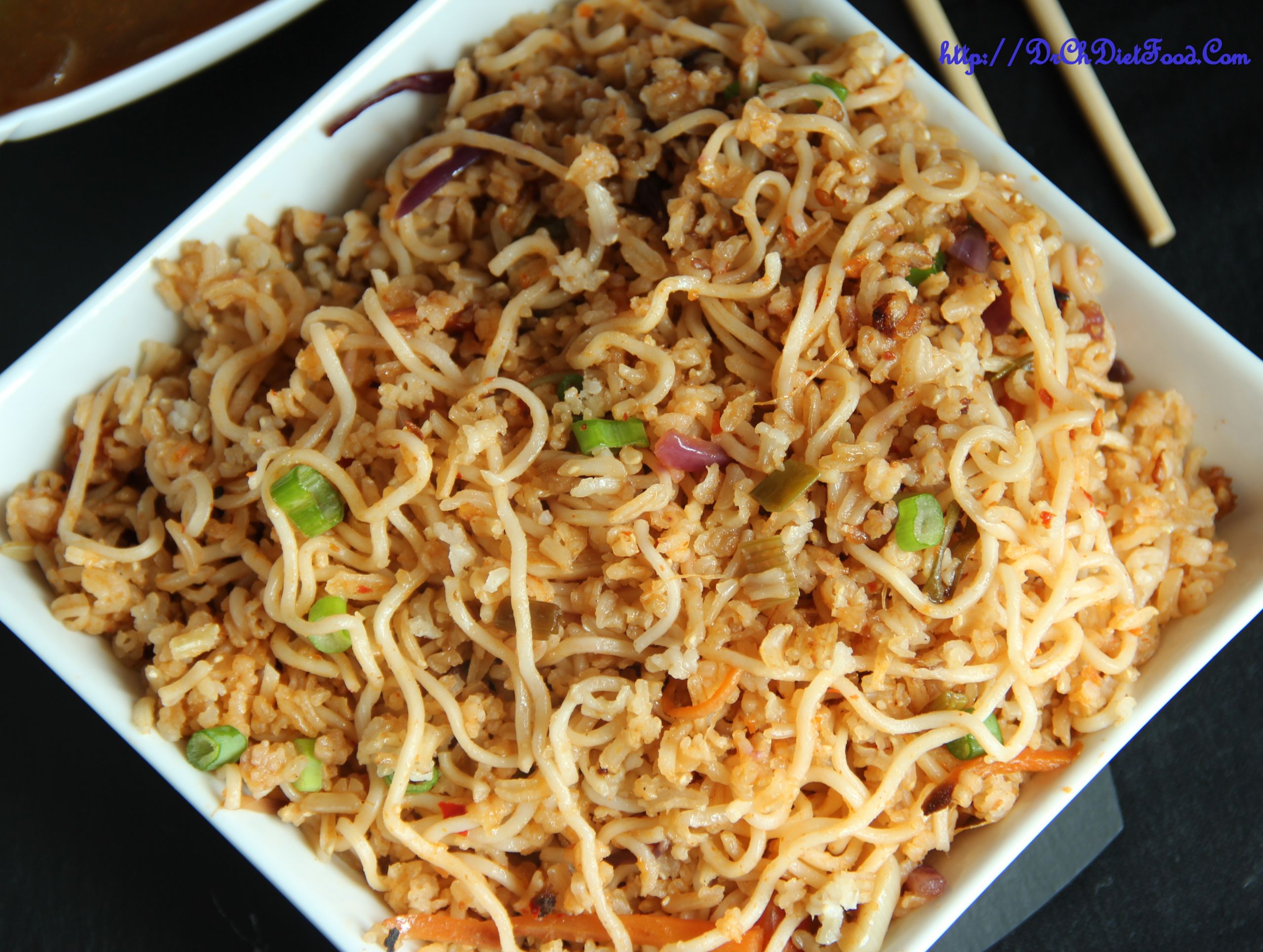 Chinese Rice Noodles
 2 in 1 Schezwan Noodles and Rice bo