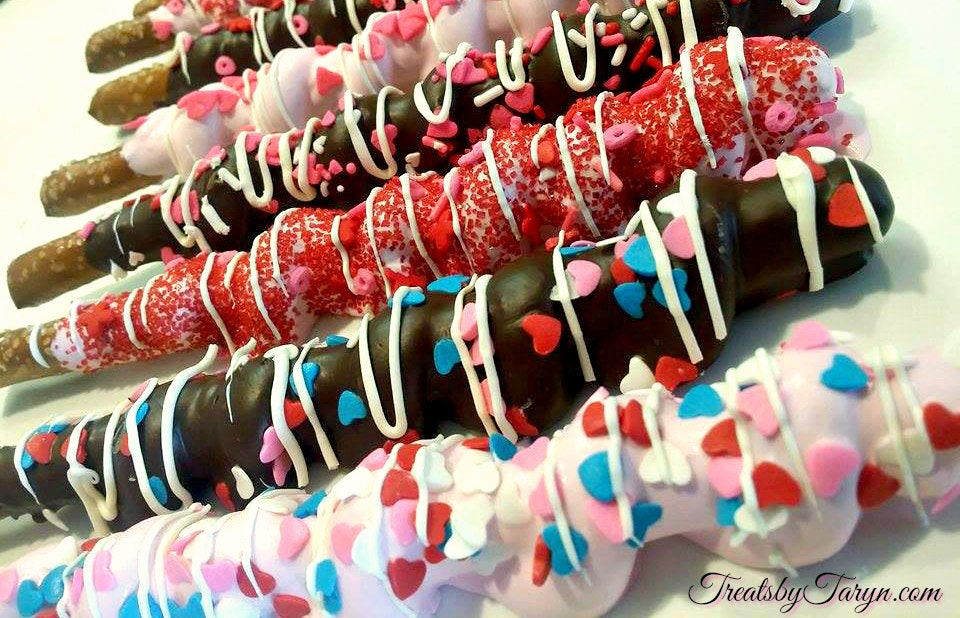 Chocolate Covered Pretzels For Valentines Day
 Valentine s Day chocolate covered caramel pretzels