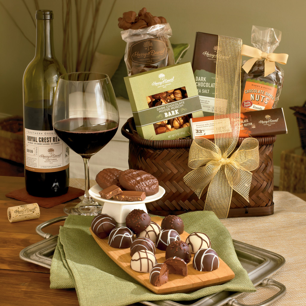 Chocolate Gift Baskets Ideas
 Valentines Day Gift Ideas Chocolate Gift Baskets and More