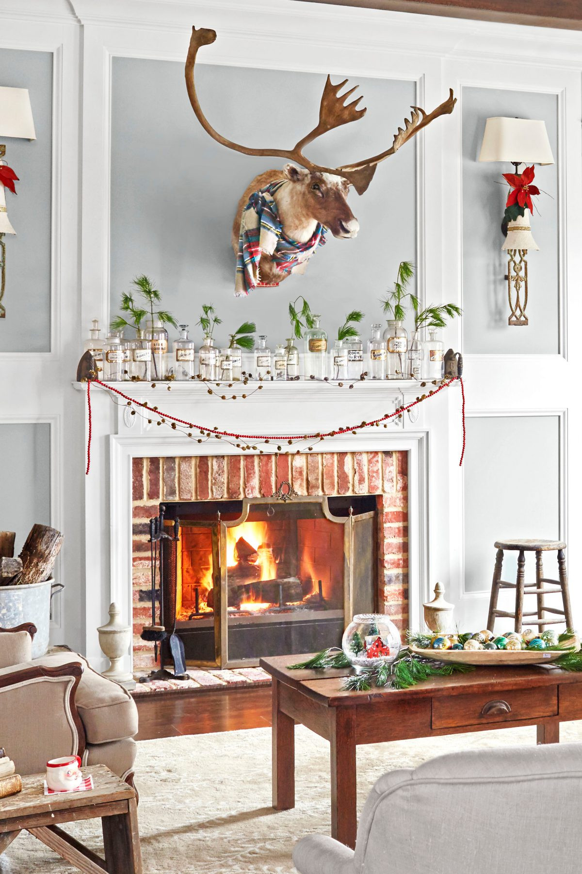 Christmas Fireplace Mantle Decorations
 How to Decorate Fireplace Mantels Dap fice