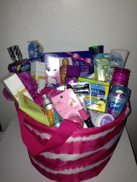 Christmas Gift Ideas For College Girl
 Best 25 College t basket for girls ideas on Pinterest