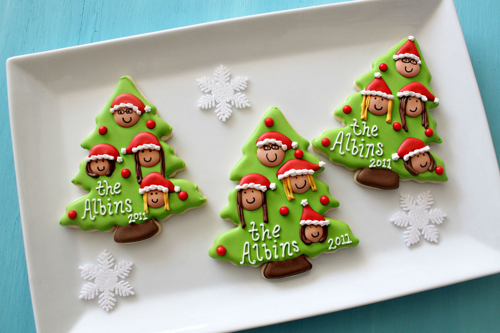 Christmas Tree Cookies
 Christmas Family Tree Cookies with printable toppers