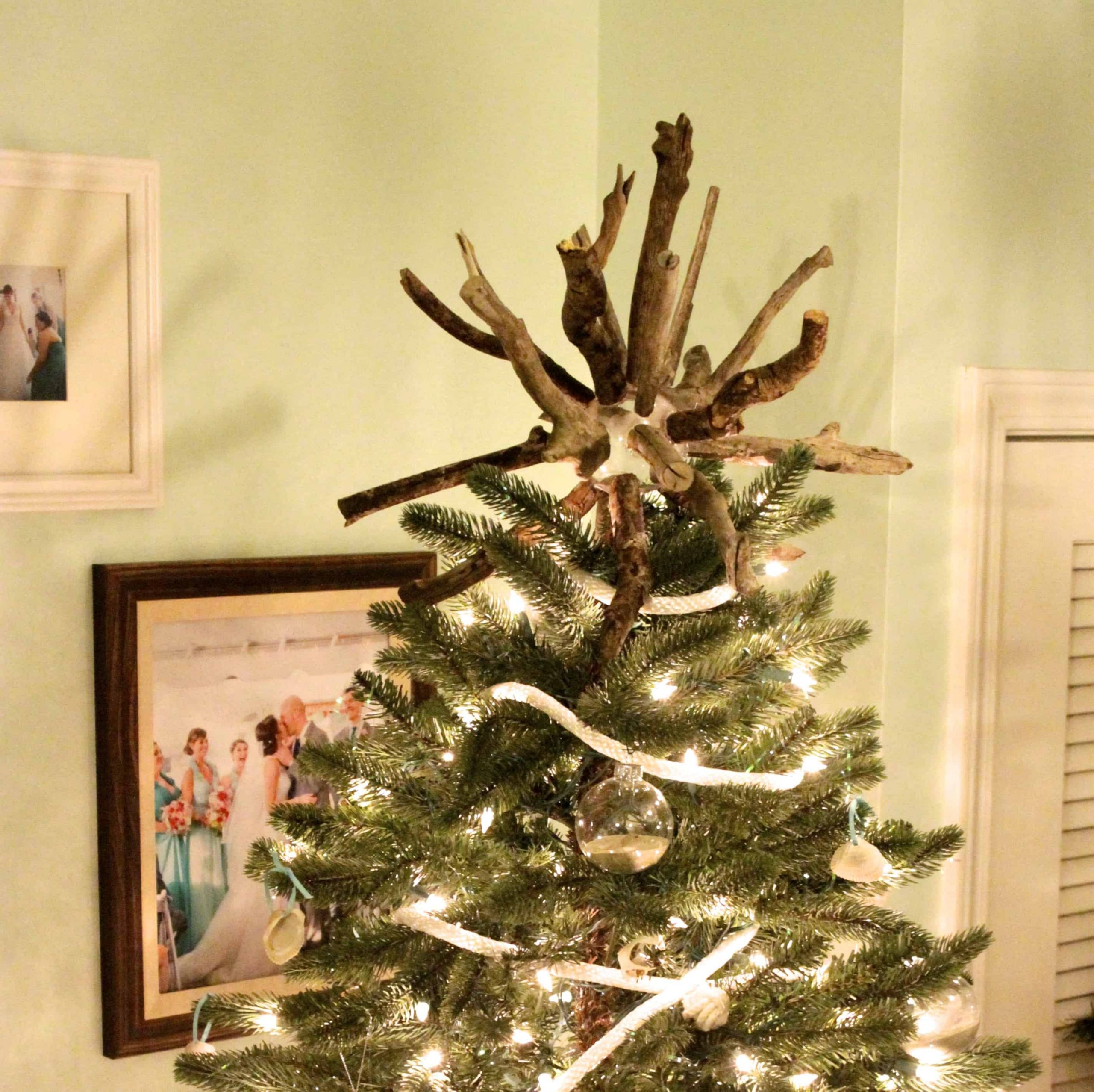 Christmas Tree Topper DIY
 Coastal Christmas DIY Driftwood Tree Topper • Charleston