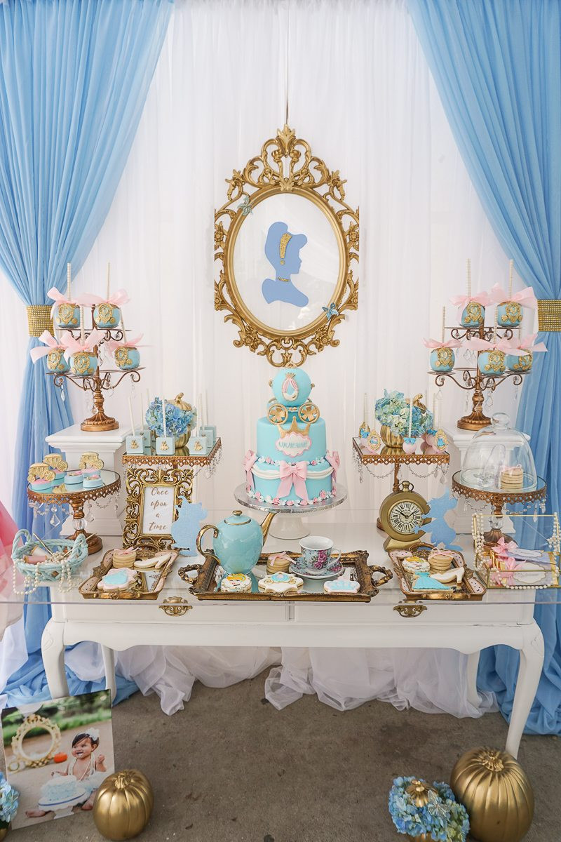 Cinderella Birthday Decorations
 Cinderella party dreamy princess birhday