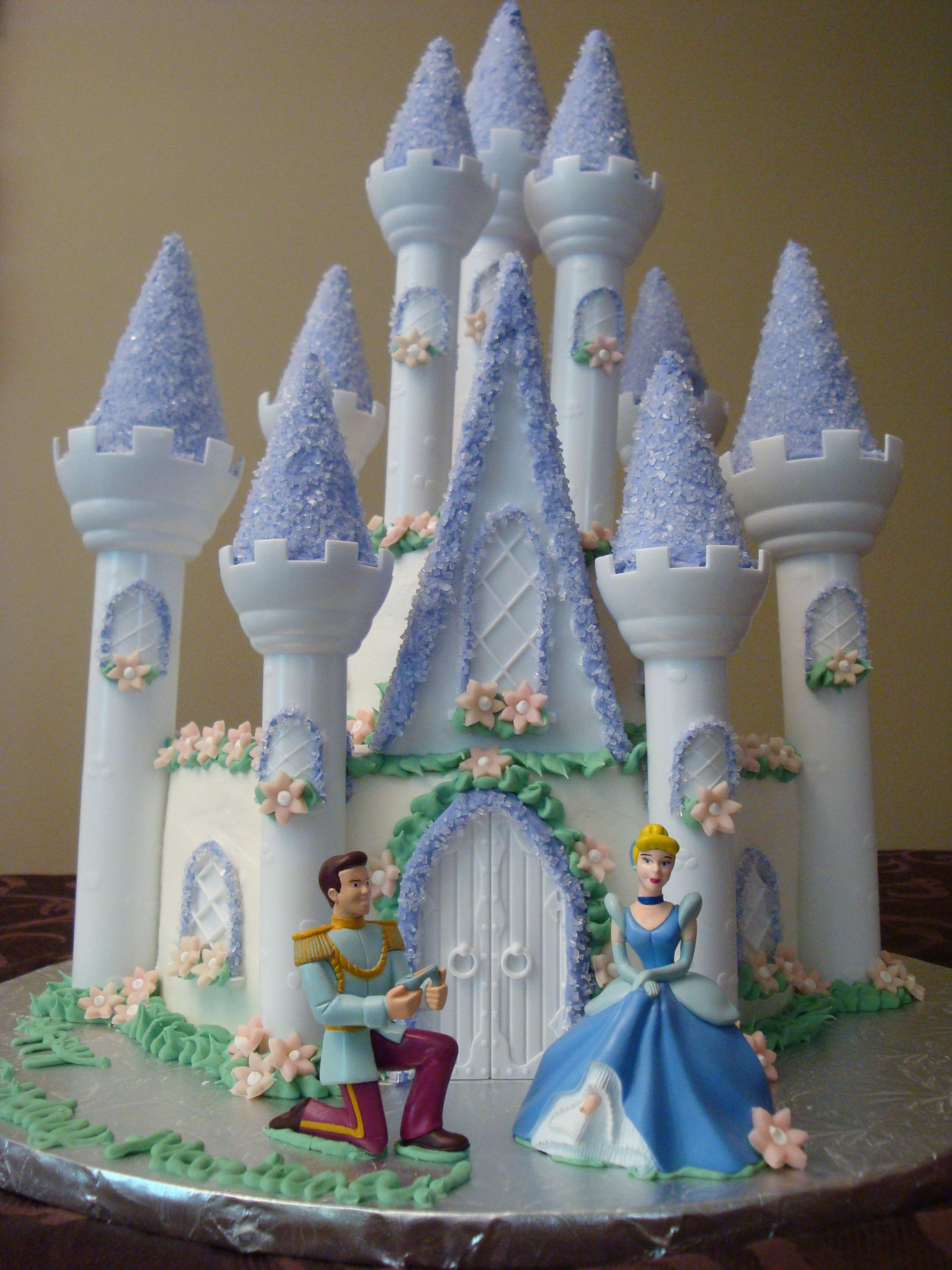 Cinderella Castle Birthday Cake
 Castle Cakes – Decoration Ideas