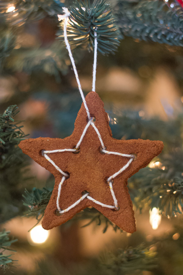 Cinnamon Applesauce Ornaments
 Cinnamon Applesauce Dough Lovely Little Kitchen