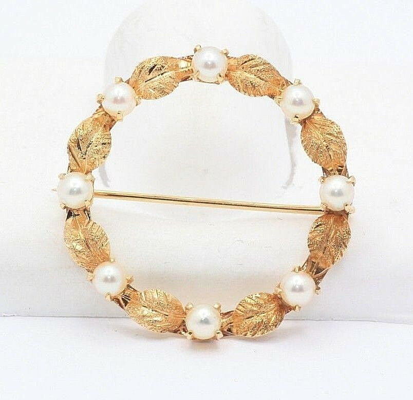 Circle Pins
 Vintage 14k Gold Pearl Leaf Circle Pin Brooch