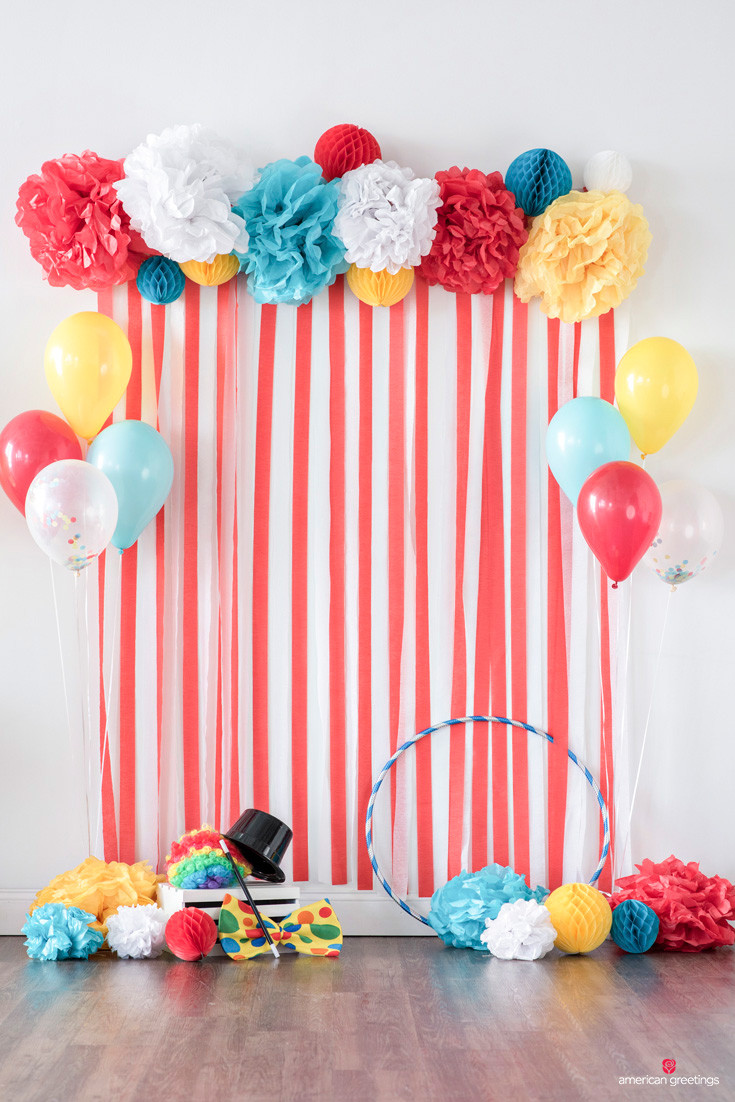 Circus Birthday Party Decorations
 The Greatest Showman birthday circus party ideas