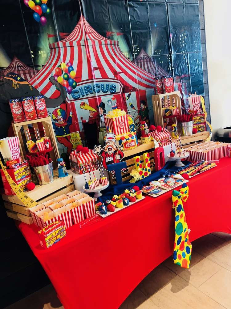 Circus Themed Birthday Party Ideas
 Everson’s vintage circus 2nd birthday party