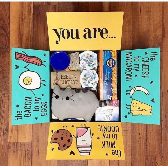College Boyfriend Gift Ideas
 32 Thoughtful And Heartwarming College Care Package Ideas