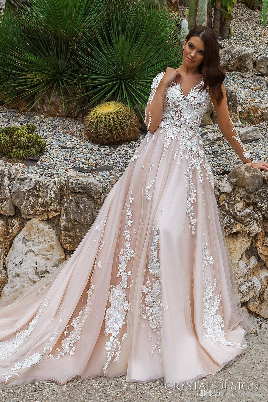 Colored Wedding Dresses With Sleeves
 2018 Stunning Designer A Line Wedding Dresses Illusion