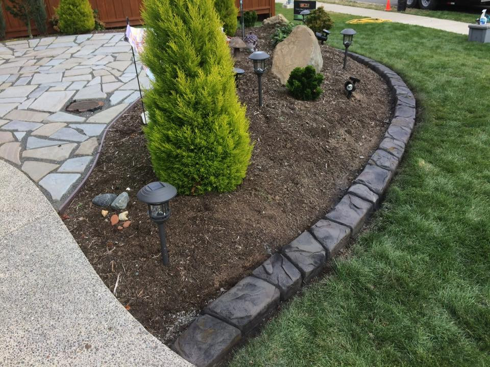 Concrete Landscape Edging Cost
 Decorative Concrete Lawn Edging Des Moines