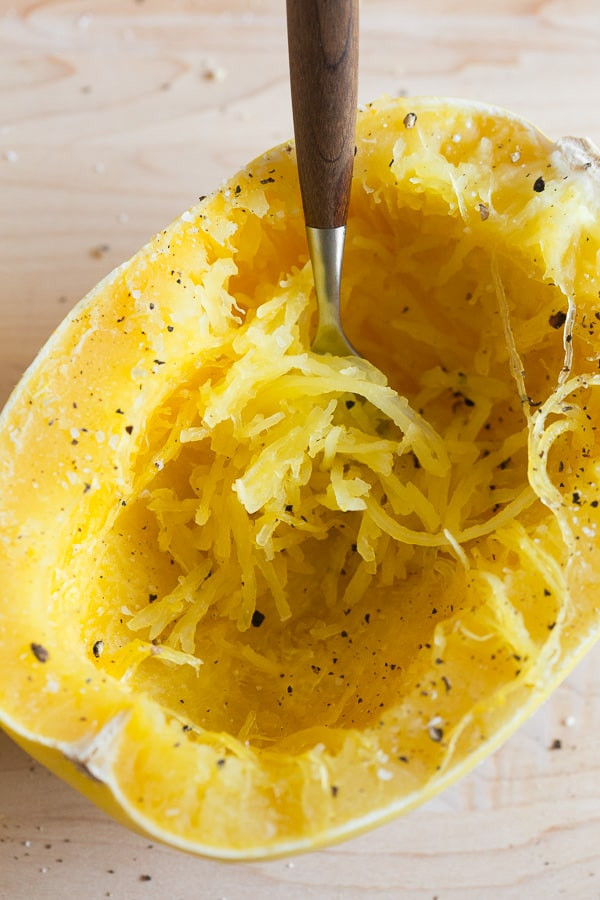 Cooking Spaghetti Squash In The Microwave
 How to Cook Spaghetti Squash in the Microwave ready in