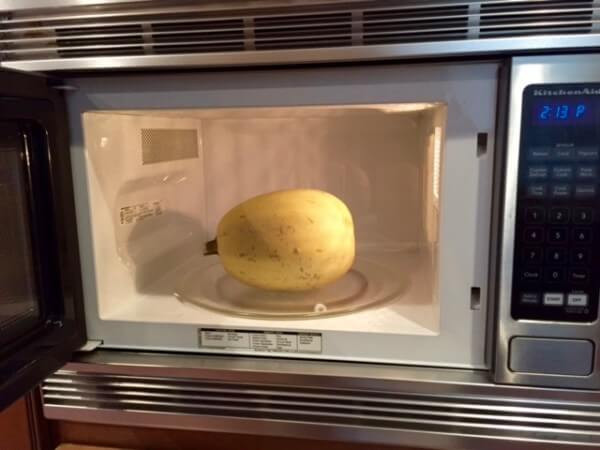 Cooking Spaghetti Squash In The Microwave
 How To Cook Spaghetti Squash in the Microwave Mom to Mom