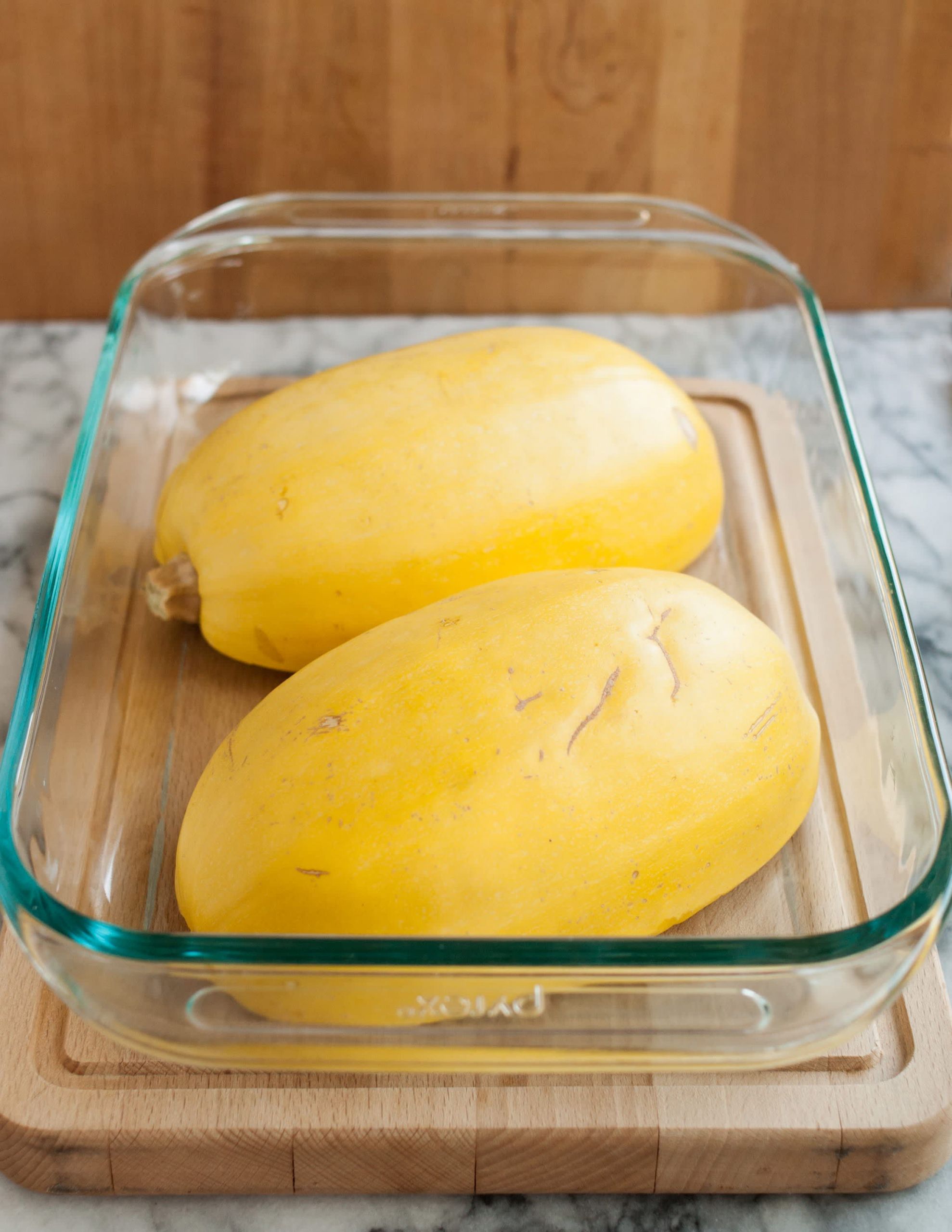 Cooking Spaghetti Squash In The Microwave
 How To Cook Spaghetti Squash in the Oven
