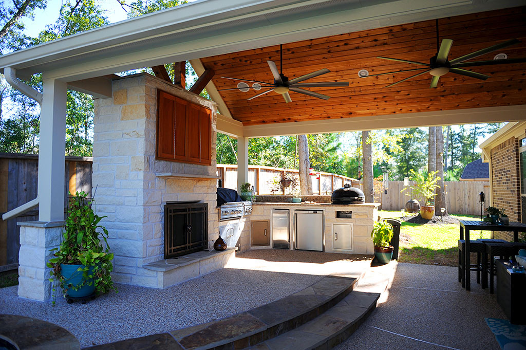 Covered Outdoor Kitchen
 s