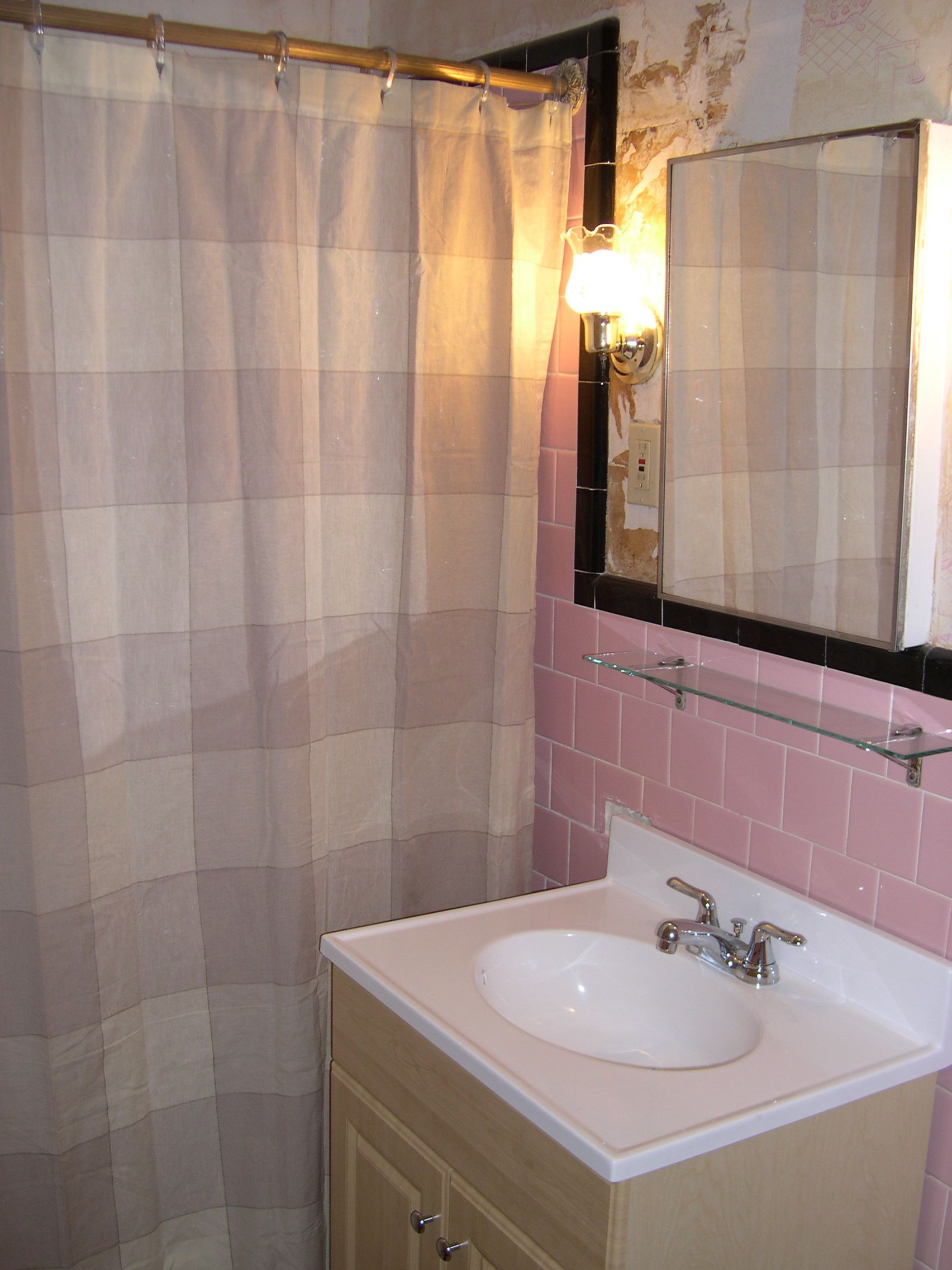 Covering Old Bathroom Tiles
 40 vintage pink bathroom tile ideas and pictures